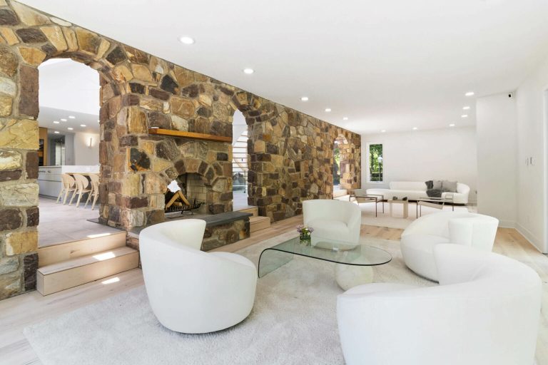 Hampton-Residence-Full-Home-Design-Remodeling-6-scaled-1-1536x1024